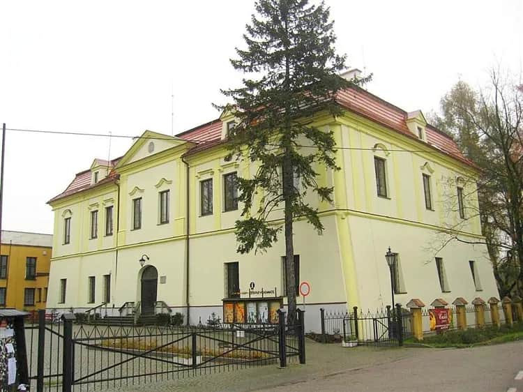 Najlepsze atrakcje w Zebrzydowicach, które musisz zobaczyć – praktyczne informacje