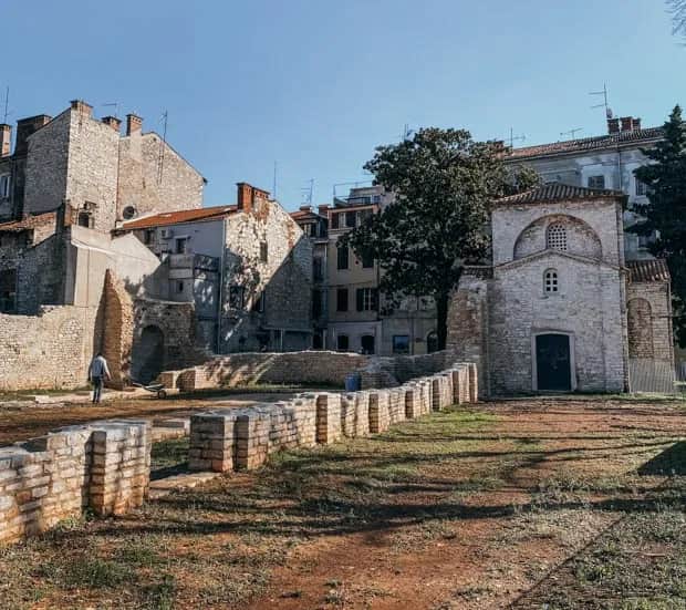Atrakcje w Puli, Chorwacja - Odkryj nieznane skarby miasta