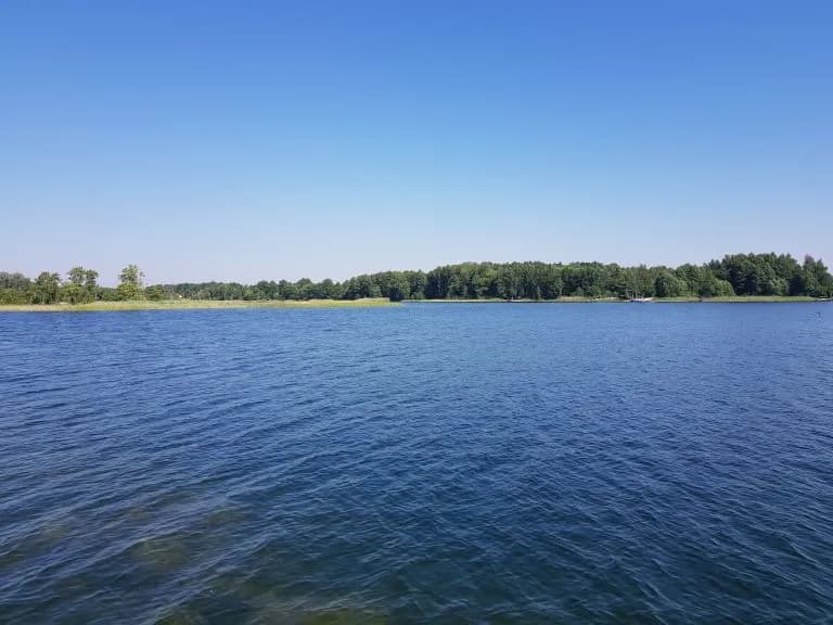 Jezioro Białe Mazowieckie - idealne miejsce na relaks i przygodę
