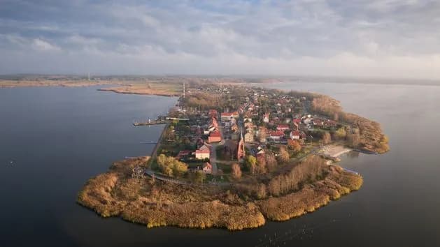 Nowe Warpno atrakcje: odkryj niezwykłe miejsca i wydarzenia w mieście