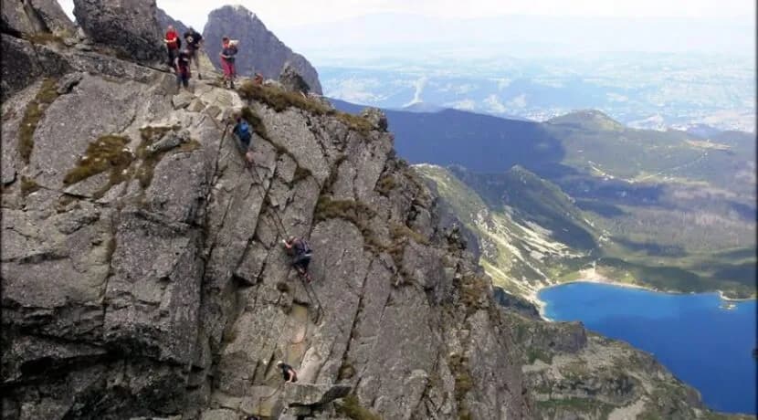 Kozi Wierch: Który szlak wybrać na łatwe wejście i zejście?