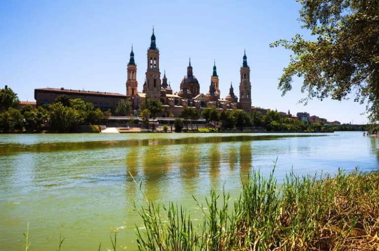 Nietypowe miejsca we Wrocławiu – jak ciekawie spędzić czas ze znajomymi