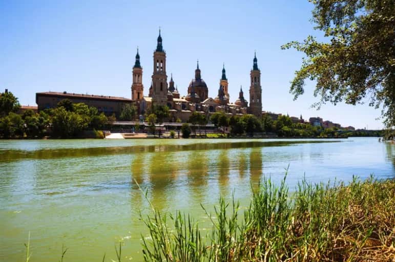 Nietypowe miejsca we Wrocławiu – jak ciekawie spędzić czas ze znajomymi